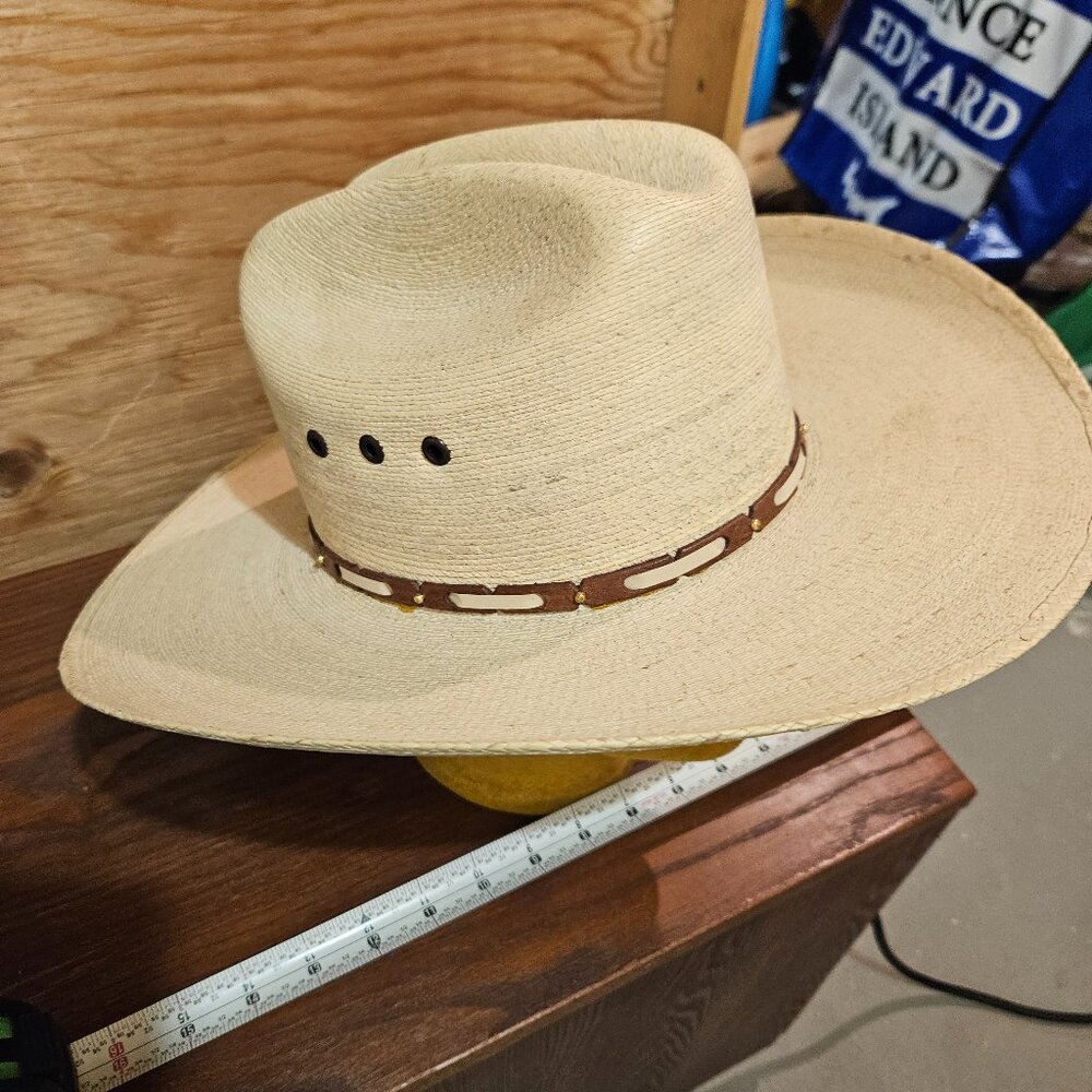 Western Hat   0